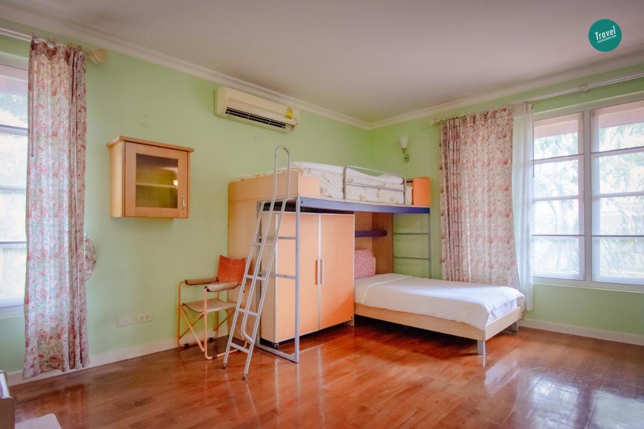 300m From - Luxury Mediterranean House - Pets Welcome * Bang Sare